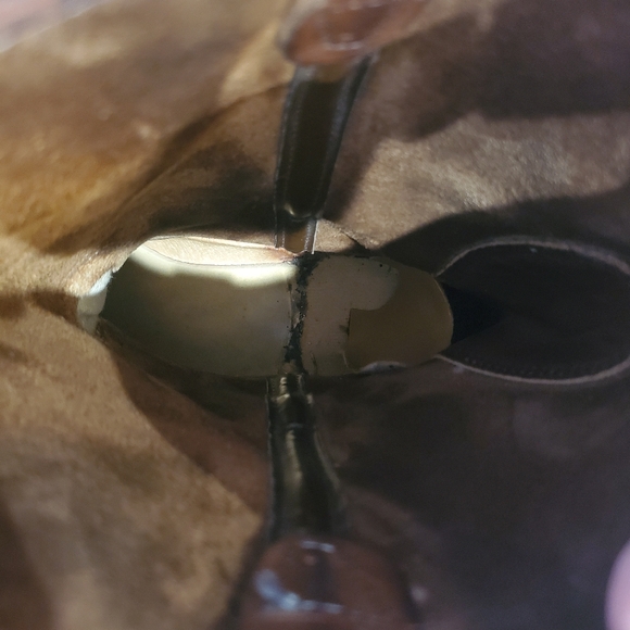 Size 12/13 Wolverine Boots Oil Resistant - Picture 9 of 11